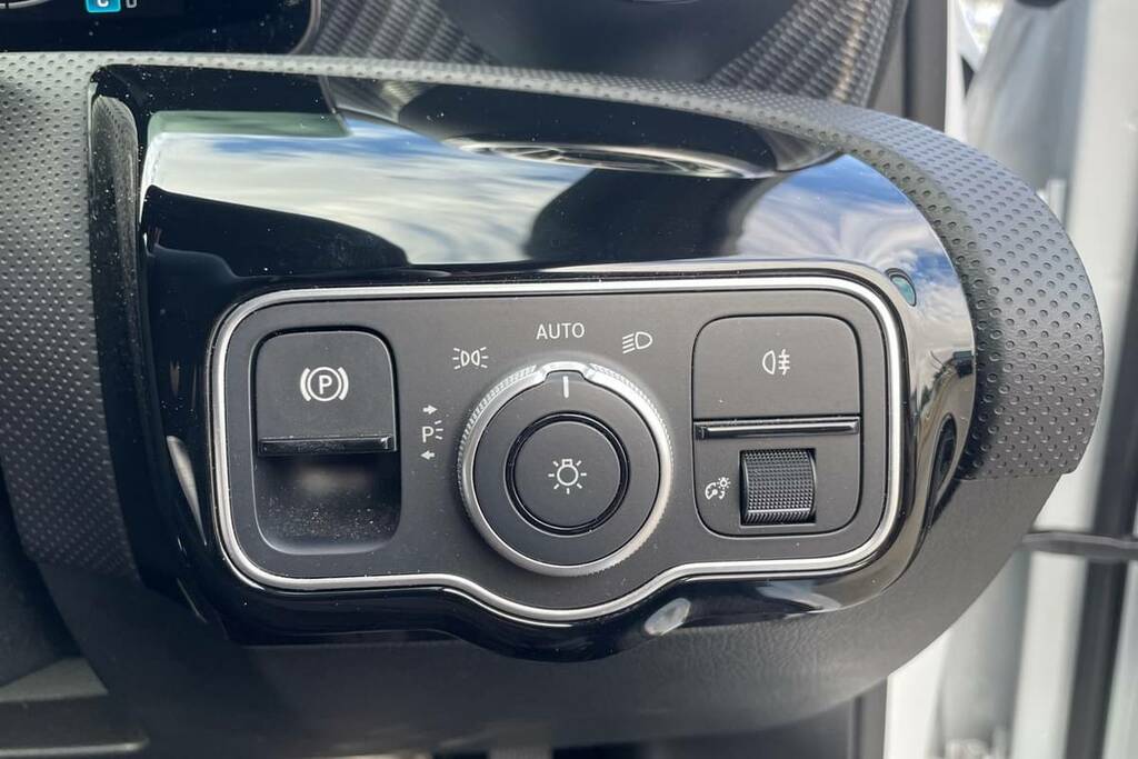 Mercedes-Benz A Class 1.3 A200h Mhev Amg Line Executive Saloon Pet Black #16