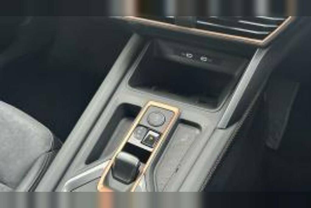 Cupra Leon 1.5 Etsi V3 Estate Hybrid Dsg Euro 6 S White #18
