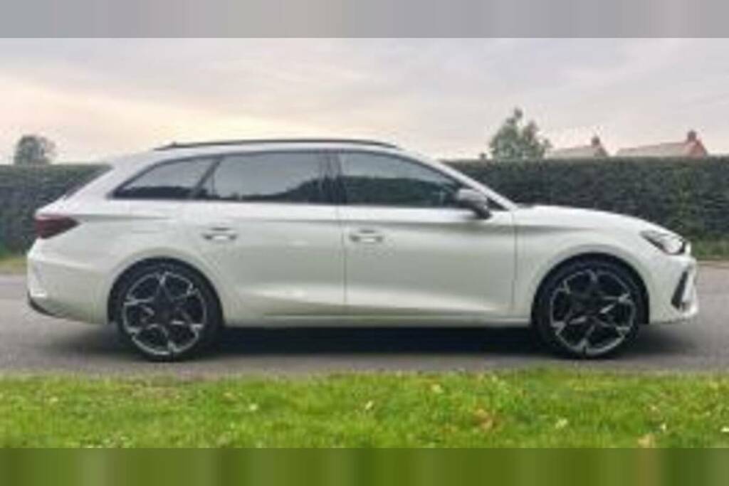 Cupra Leon 1.5 Ehybrid 272 Vz1 Dsg VO75PVL White #4