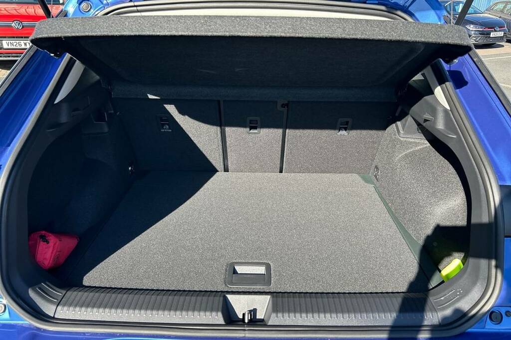 Volkswagen T-Roc 1.5 Etsi Life Dsg Blue #2
