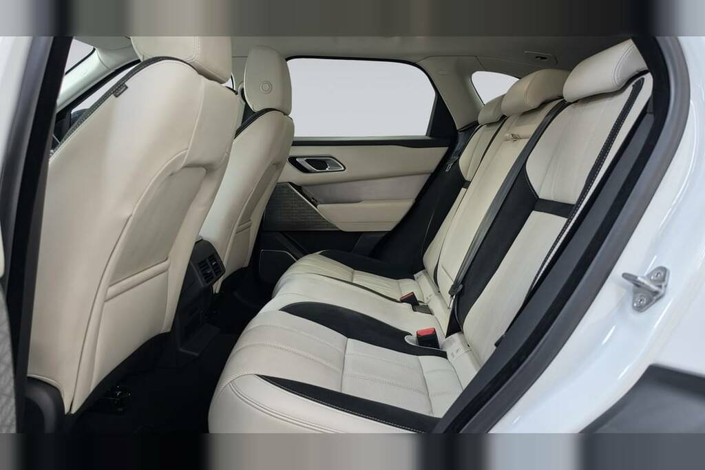 Land Rover Range Rover Velar Land Rover 2.0 D200 Mhev Dynamic Hse Au Grey #4