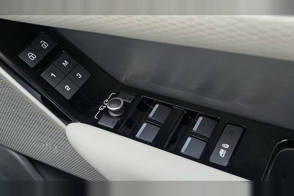 Land Rover Range Rover Velar Land Rover 2.0 D200 Mhev Dynamic Hse Au Grey #29
