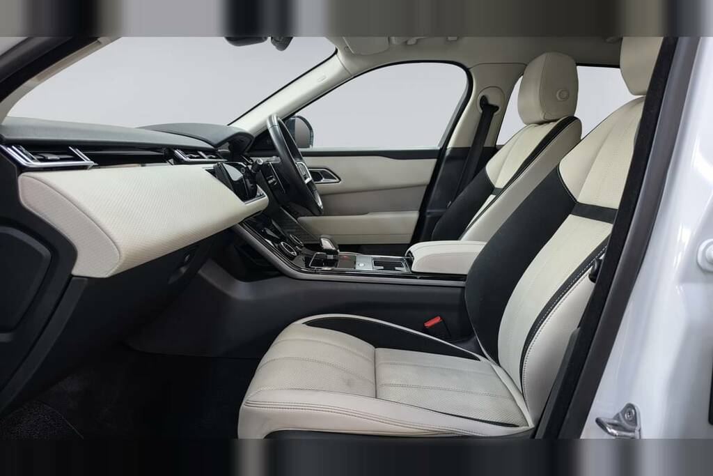 Land Rover Range Rover Velar Land Rover 2.0 D200 Mhev Dynamic Hse Au Grey #3