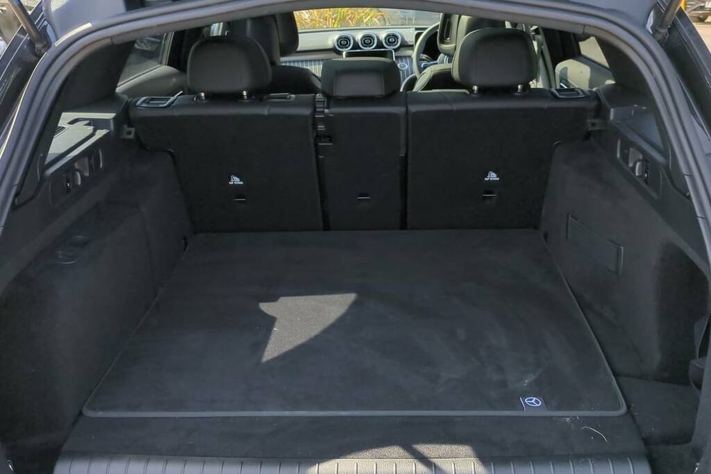 Mercedes-Benz C Class C300e Amg Line Premium Plus 9G-tronic Grey #2