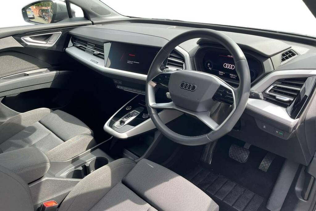 Audi Q4 E Tron 125Kw 35 55Kwh Sport Grey #4