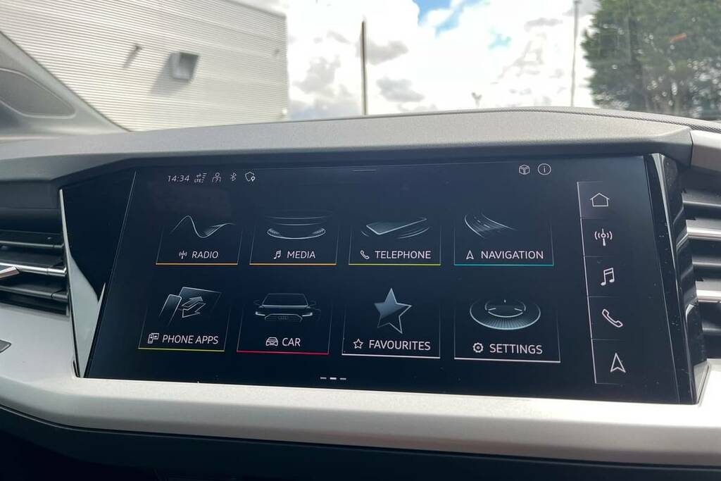 Audi Q4 E Tron 125Kw 35 55Kwh Sport Grey #3