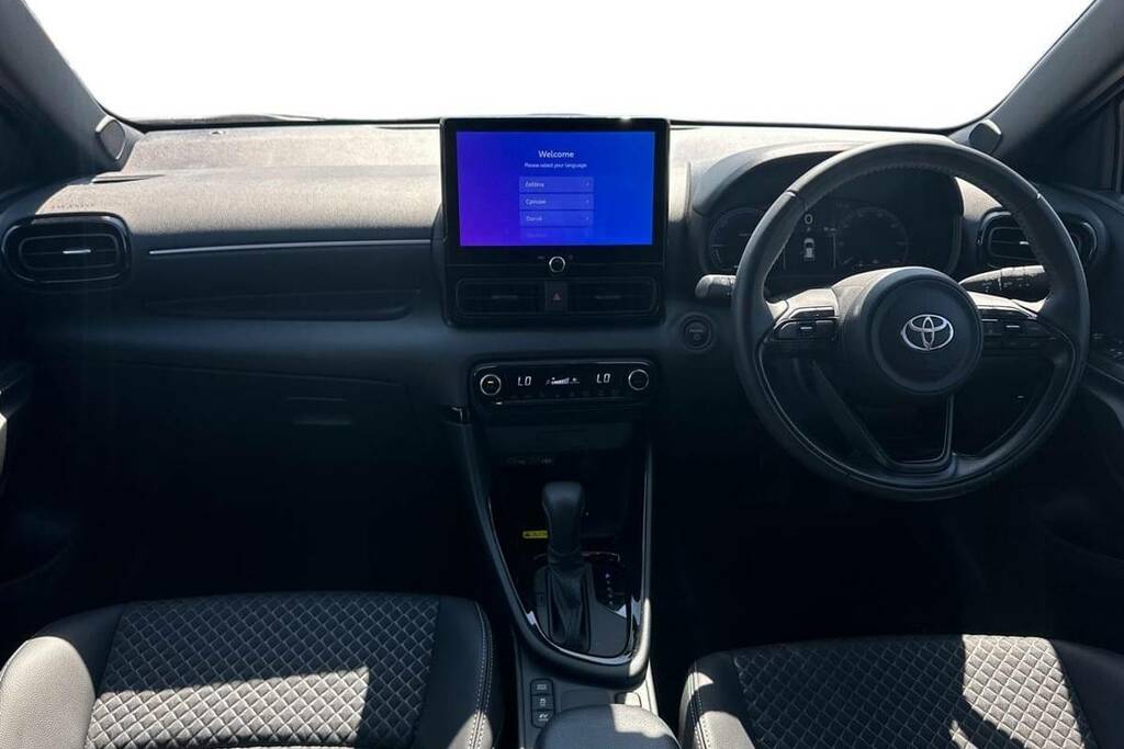 Toyota Yaris 1.5 Vvt-h Excel E-cvt Euro 6 Ss Silver #8