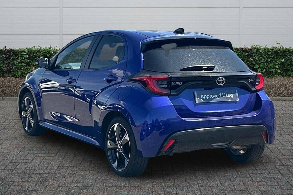 Toyota Yaris 1.5 Hybrid 130 Excel Cvt Blue #2