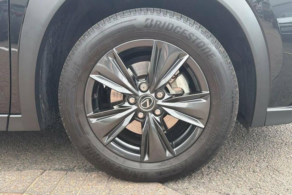 Lexus UX 300H 2.0 F-sport Design Cvt Grey #25