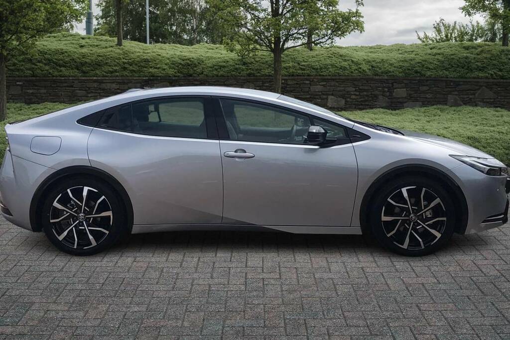Toyota Prius 2.0 Phev Excel Cvt Silver #5