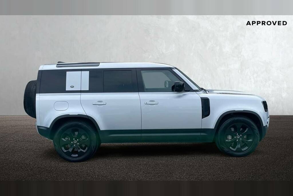 Land Rover Defender 110 3.0 D300 Hse 110 Silver #5