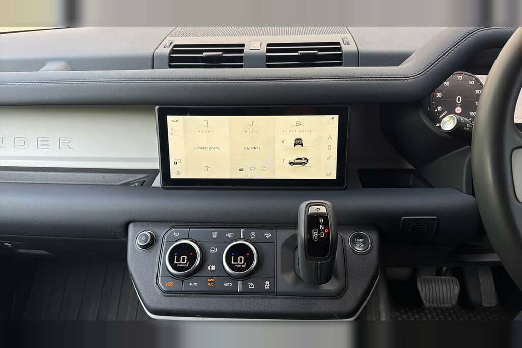 Land Rover Defender 90 3.0 D250 Mhev X-dynamic Hse Suv 4W Black #13
