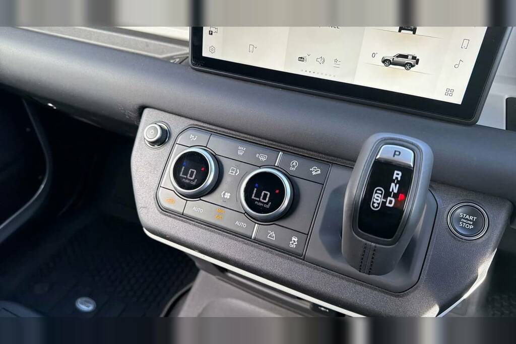 Land Rover Defender 90 3.0 D250 Mhev X-dynamic Hse Suv 4W Black #12