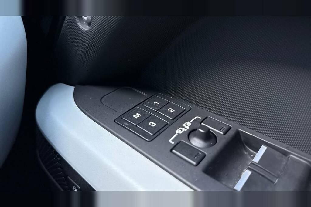 Land Rover Defender 110 5.0 P525 V8 110 Black #25