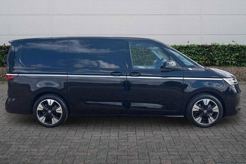 Volkswagen Multivan 2.0 Tsi Style Lwb Dsg BC26XTJ Black #4