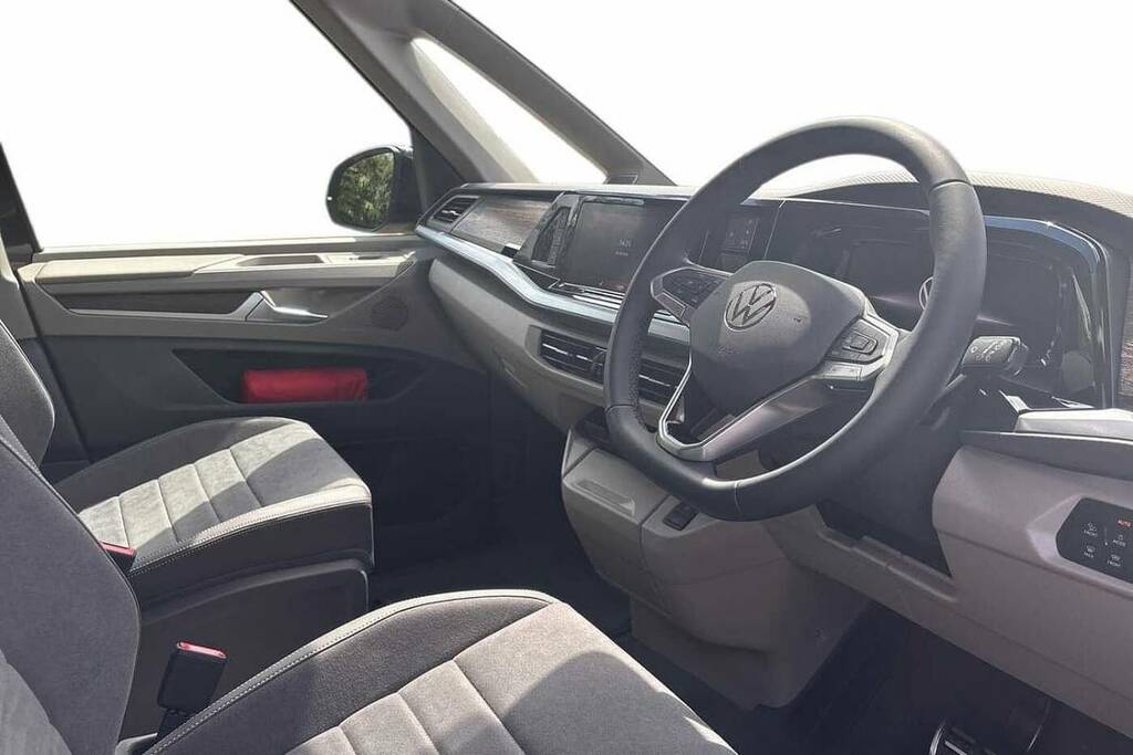 Volkswagen Multivan 2.0 Tsi Style Lwb Dsg BC26XTJ Black #6