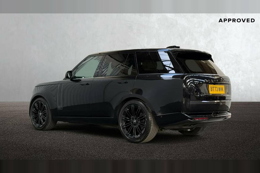 Land Rover Range Rover 3.0 D300 Black #2