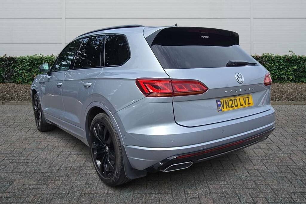 Volkswagen Touareg Tdi V6 Sel Tech Suv Tiptronic 4Motion E White #11