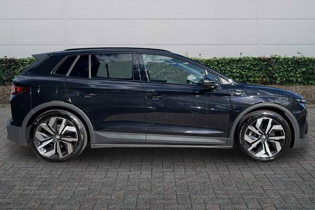 Skoda Elroq 210Kw 85 Sportline 82Kwh Black #4