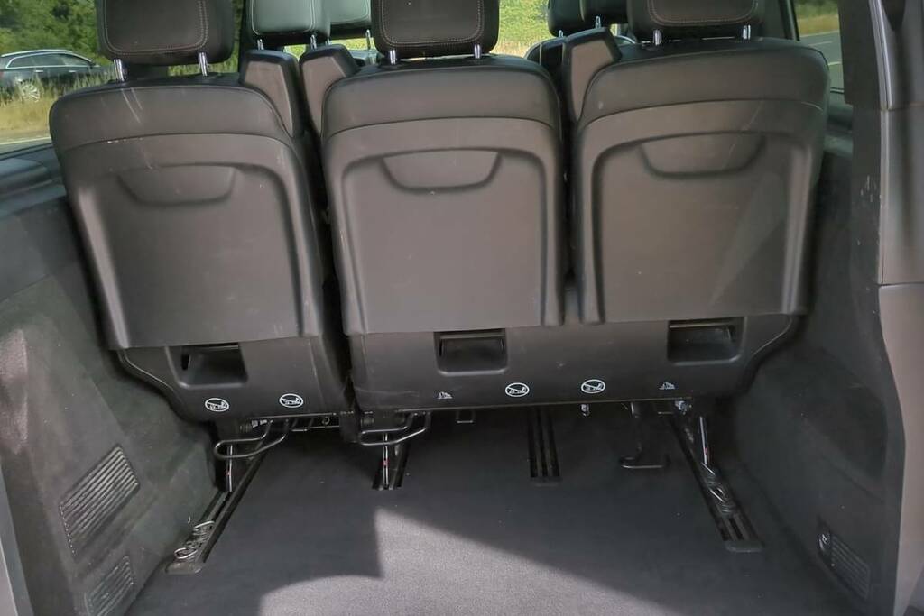 Mercedes-Benz V Class V220 D Amg Line Long Silver #2