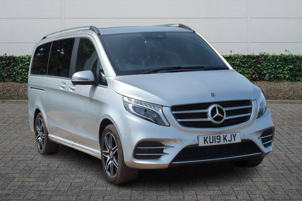 Mercedes-Benz V Class V220 D Amg Line Long Silver