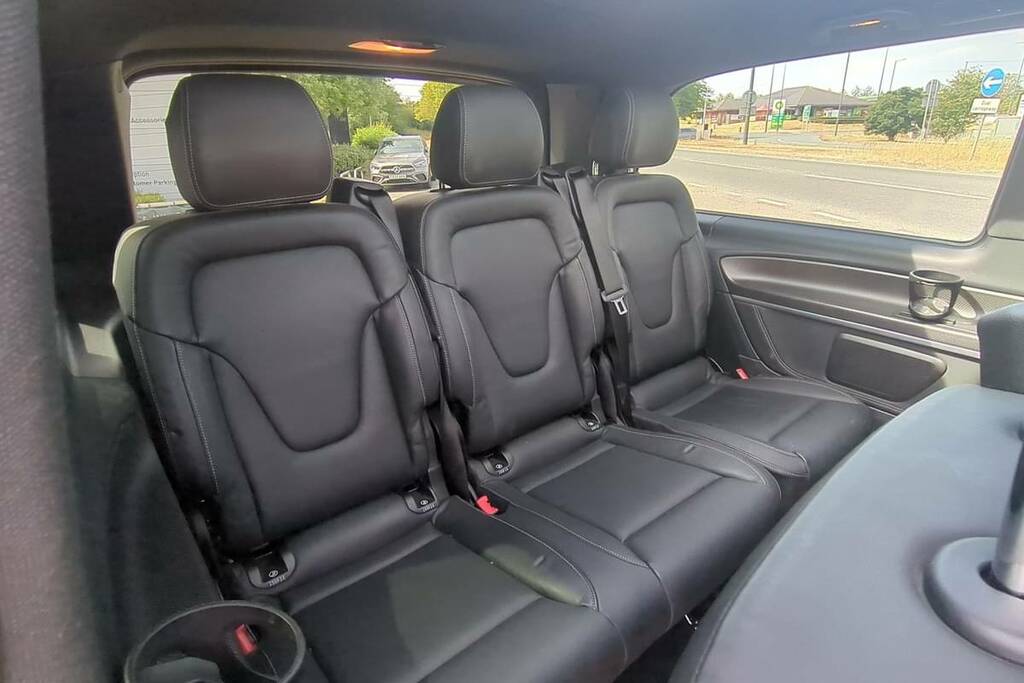 Mercedes-Benz V Class V220 D Amg Line Long Silver #5