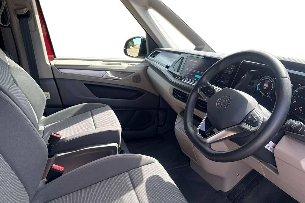 Volkswagen California 2.0 Tdi Beach Camper Dsg Red #4