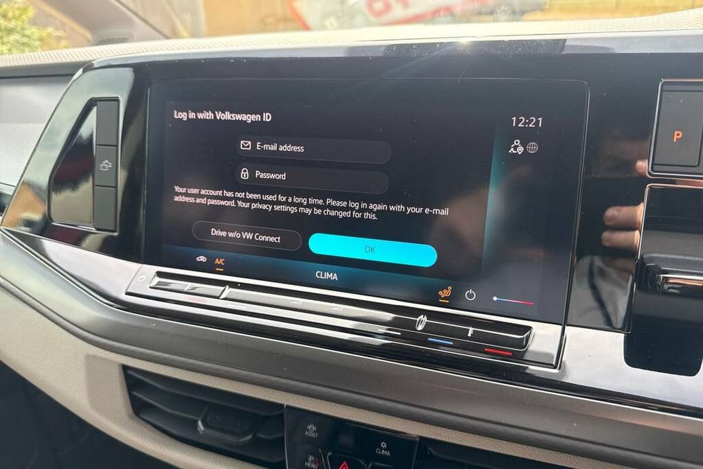 Volkswagen California 2.0 Tdi Beach Camper Dsg Red #3