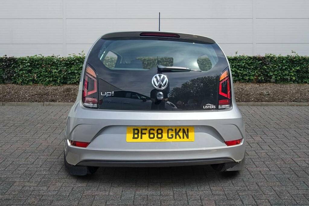 Volkswagen Up 1.0 Move Up Hatchback Asg Euro 6 Ss White #7
