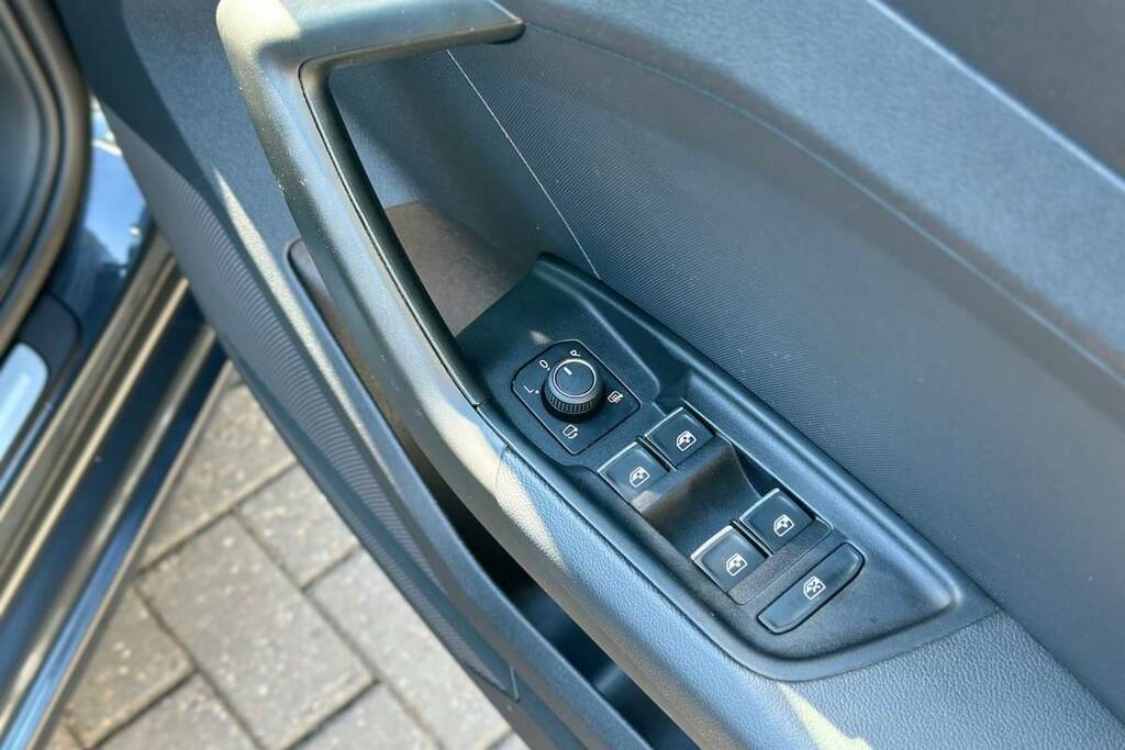 Audi A1 30 Tfsi Sport S Tronic Grey #5