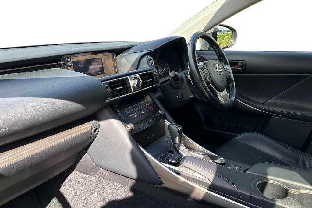 Lexus IS 300H Luxury Cvt Premium Navigation Silver #5