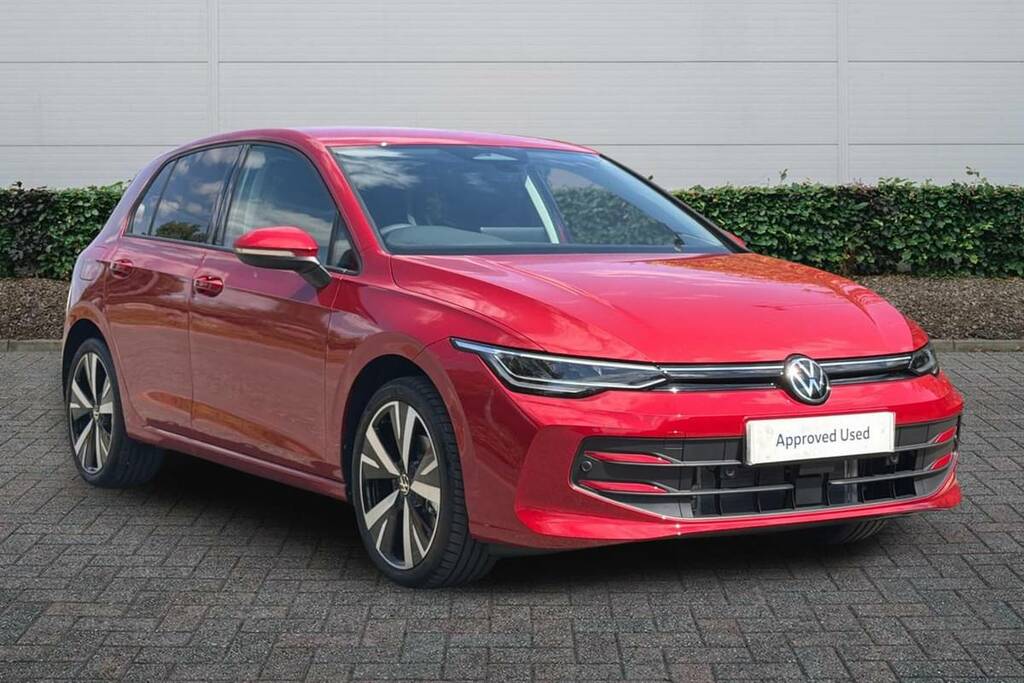 Volkswagen Golf 1.5 Etsi 150 Match Dsg Red