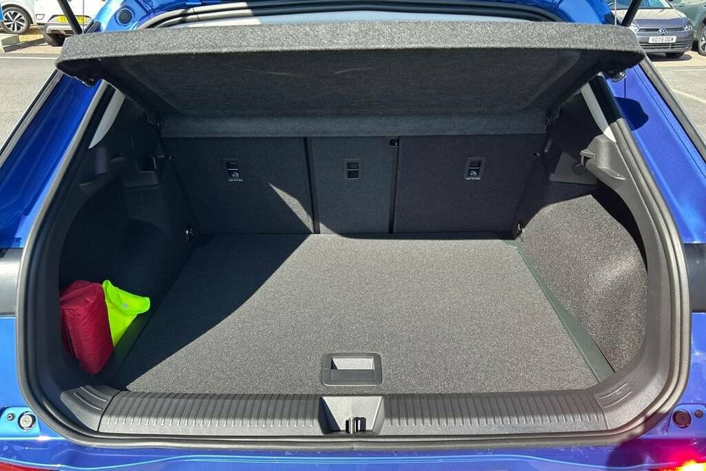 Volkswagen T-Roc 1.5 Etsi Life Dsg Blue #2