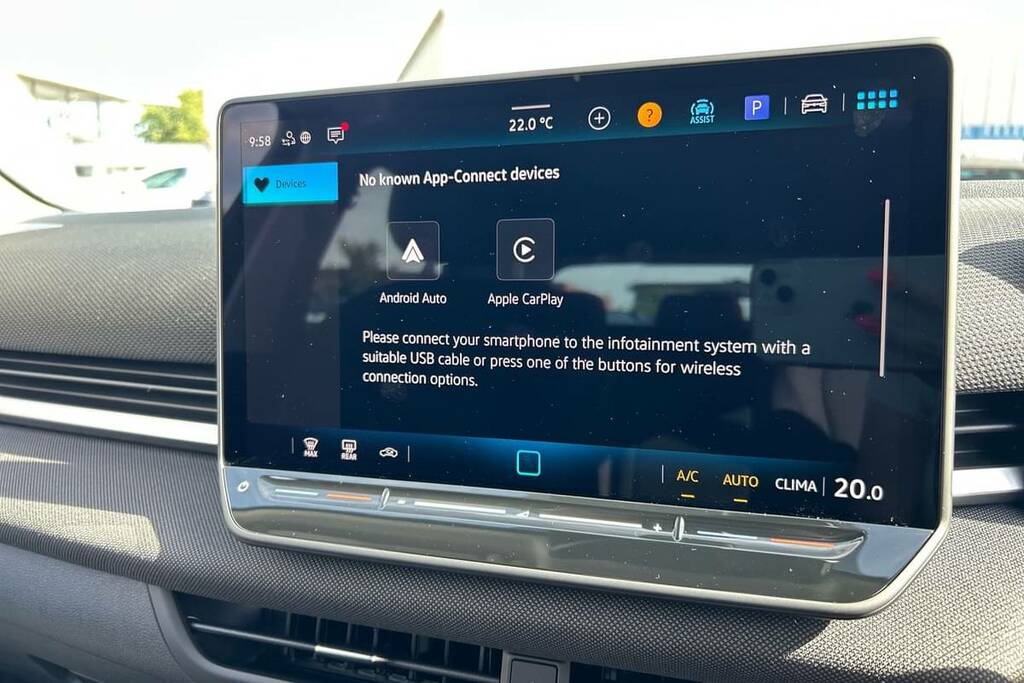 Volkswagen T-Roc 1.5 Etsi Life Dsg Black #6