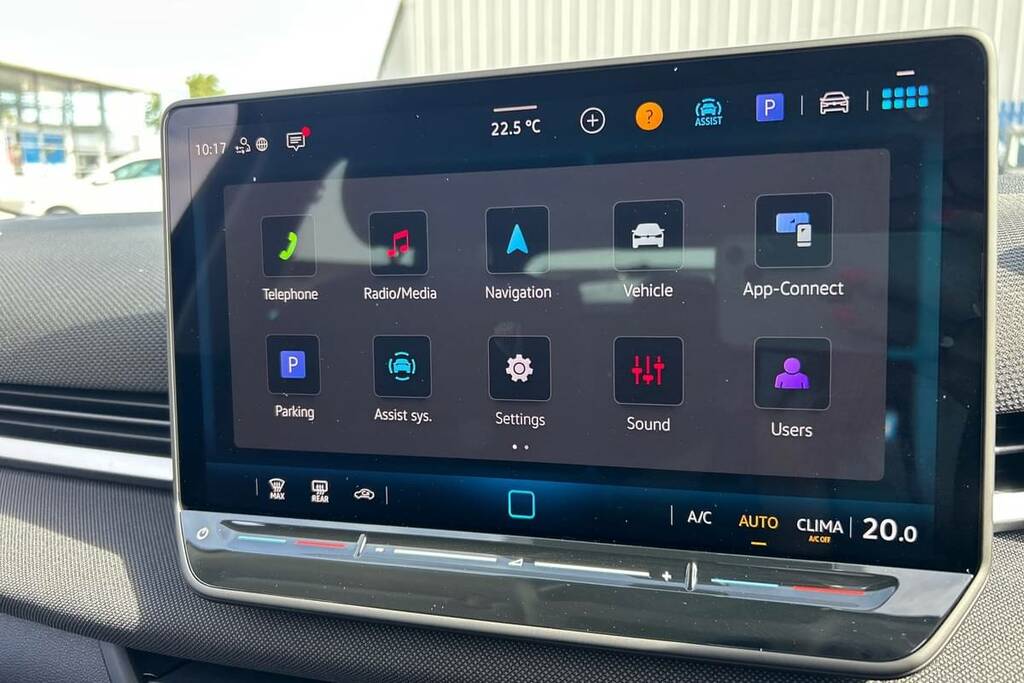 Volkswagen T-Roc 1.5 Etsi Life Dsg  #3
