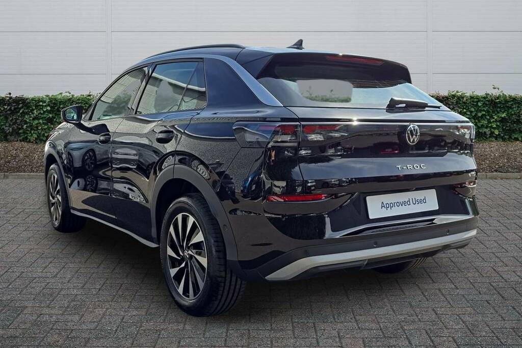 Volkswagen T-Roc 1.5 Etsi Life Dsg Black #5