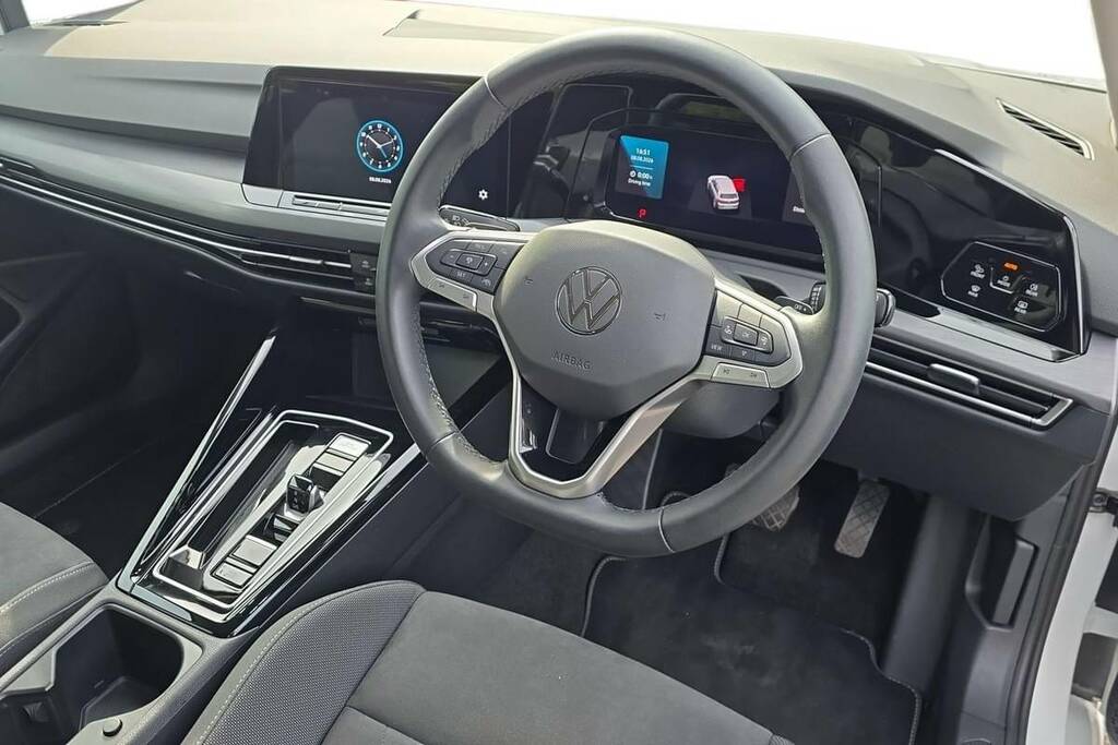 Volkswagen Golf 1.5 Etsi 150 Style Dsg White #4