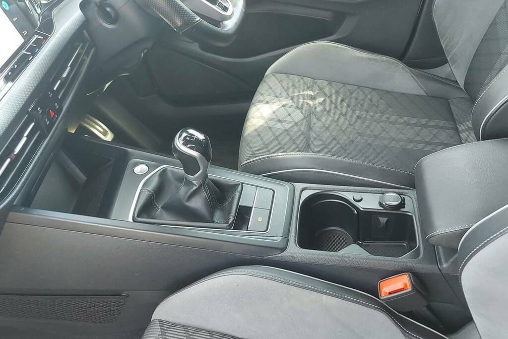 Volkswagen Golf 8 Gtd 2.0 Tdi 200Ps 7-Speed Dsg Blue #14