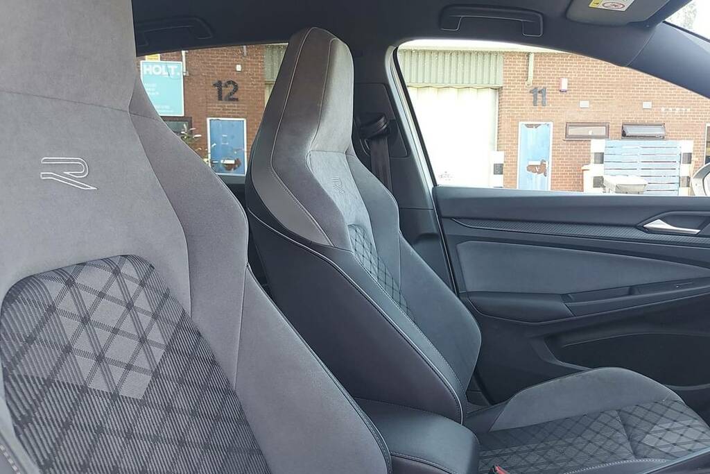 Volkswagen Golf 8 Gtd 2.0 Tdi 200Ps 7-Speed Dsg Blue #13