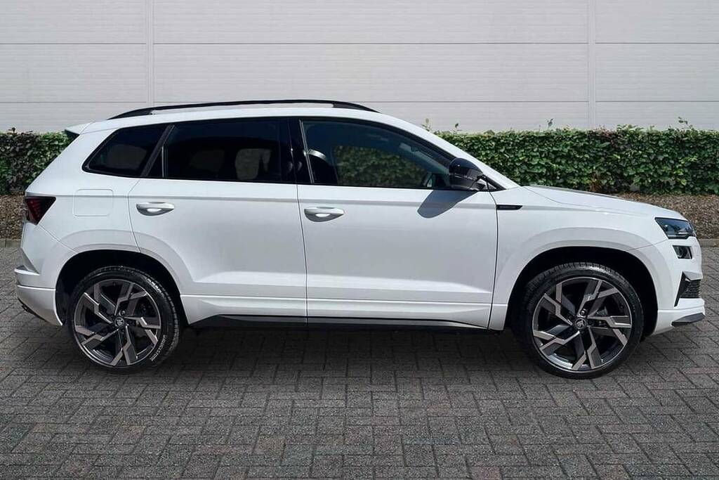 Skoda Karoq 1.5 Tsi Sportline Edition Dsg White #4
