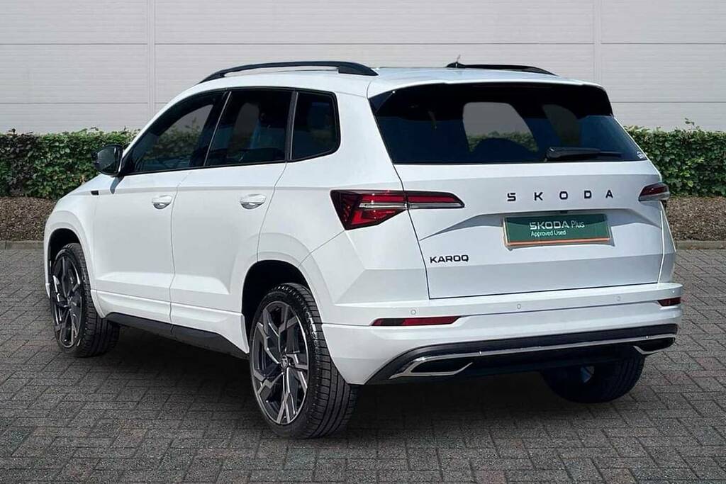 Skoda Karoq 1.5 Tsi Sportline Edition Dsg White #3