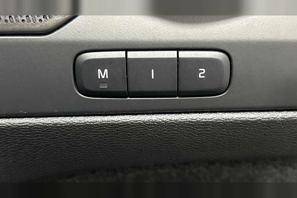 Volvo XC40 Ultra, B3 Mild Hybrid, Dark Blue #25