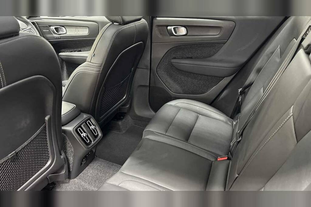 Volvo XC40 Ultra, B3 Mild Hybrid, Dark Blue #13