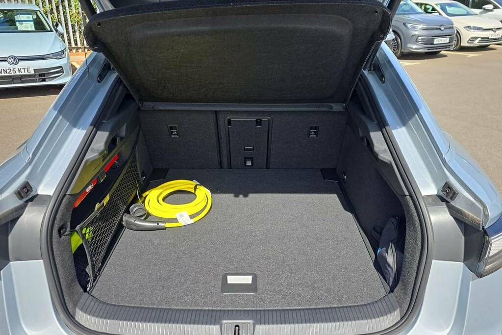 Volkswagen ID.7 210Kw Match Pro Plus 77Kwh Silver #2