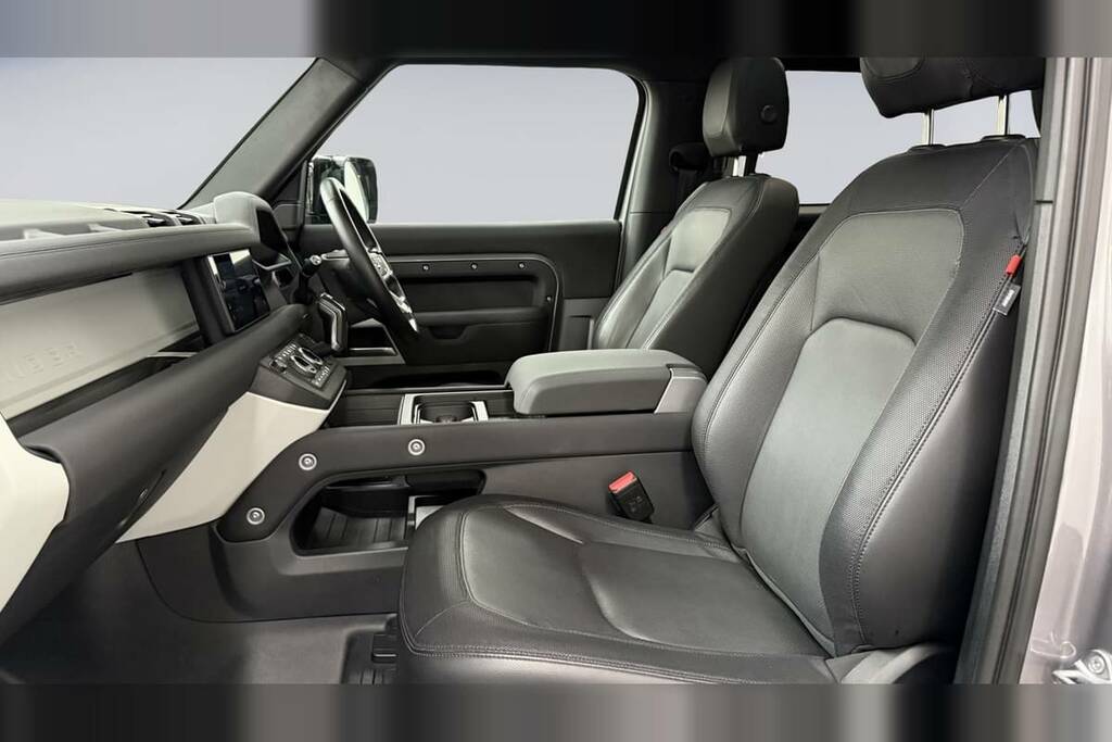 Land Rover Defender 90 3.0 D250 X-dynamic Se 90 Grey #3