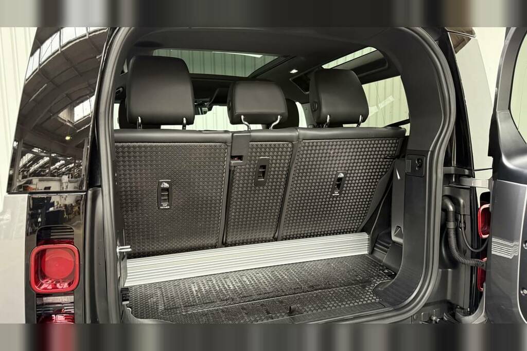 Land Rover Defender 90 3.0 D250 Mhev First Edition 4Wd Euro 6 Ss Green #10