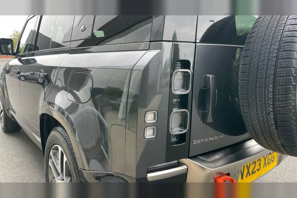 Land Rover Defender 110 3.0 D300 Mhev X-dynamic Hse 4Wd Euro 6 Ss Silver #19