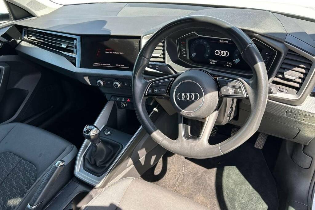 Audi A1 30 Tfsi 110 Sport White #4