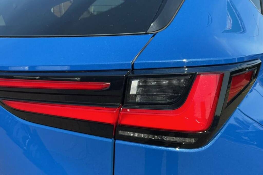 Lexus NX 2.5 450H 18.1Kwh Takumi Suv Plug-in Hy Grey #21