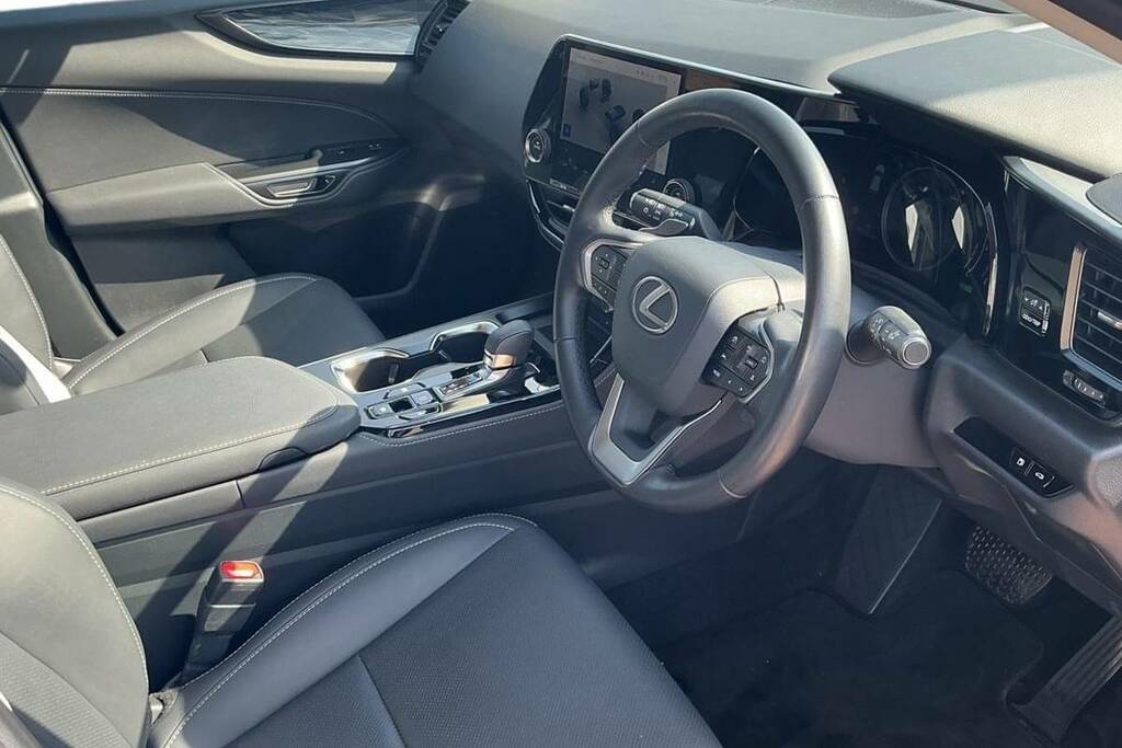 Lexus NX 2.5 450H 18.1Kwh Takumi Suv Plug-in Hy Grey #12
